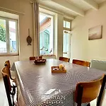Agreable Maison Typique Fourasine - Hyper Centre בית נופש