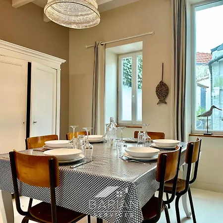 Agreable Maison Typique Fourasine - Hyper Centre