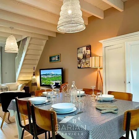 Agreable Maison Typique Fourasine - Hyper Centre * Fouras